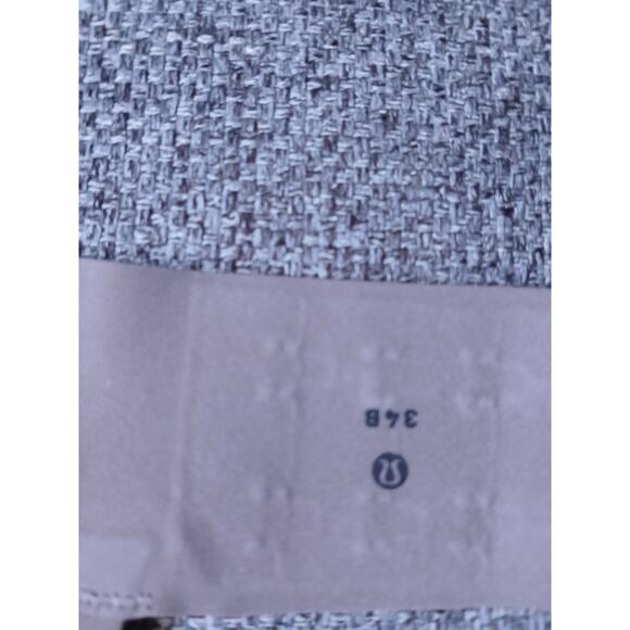 Lululemon Take Shape Sports Bra 34B Black Athletic Yoga Running Medium - Picture 6 of 7